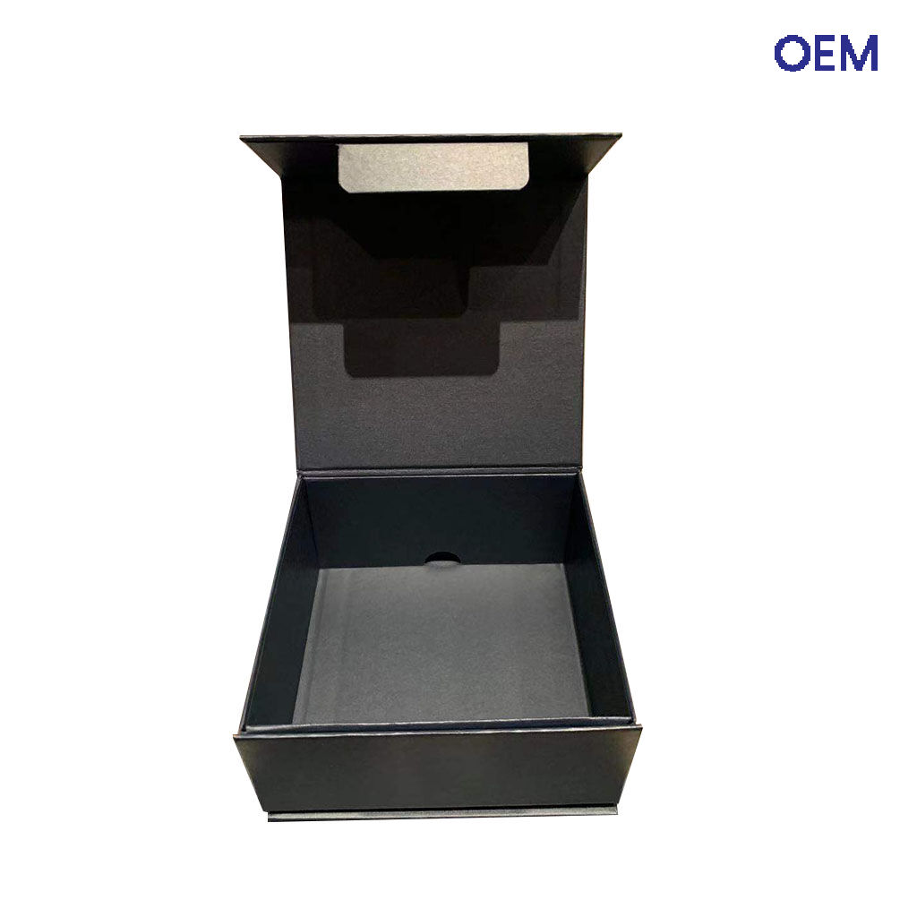 PBO21 ESTEE LAUDER box